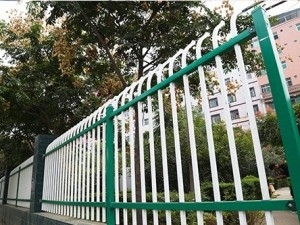 圍擋欄桿哪家好