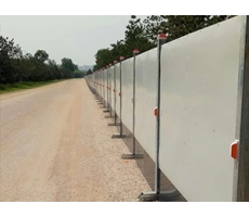 臨時(shí)圍墻的特點(diǎn)