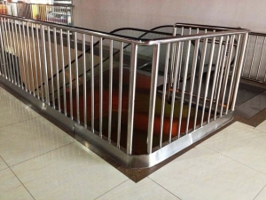 樓梯欄桿價(jià)格