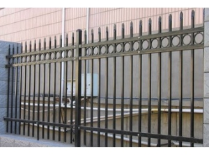 圍墻欄桿