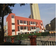 泰鑫鋼構(gòu)又一次加入校園建設(shè)，為學(xué)生的安全保駕護(hù)航！